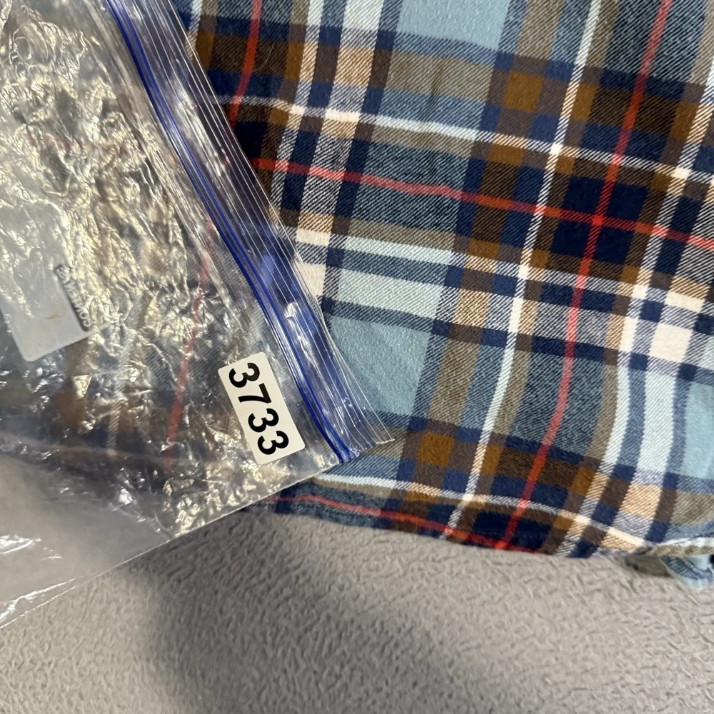 Eddie Bauer Flannel Shirt Mens Medium‎ Blue Brown Plaid Button Up Long Sleeve - Picture 6 of 6